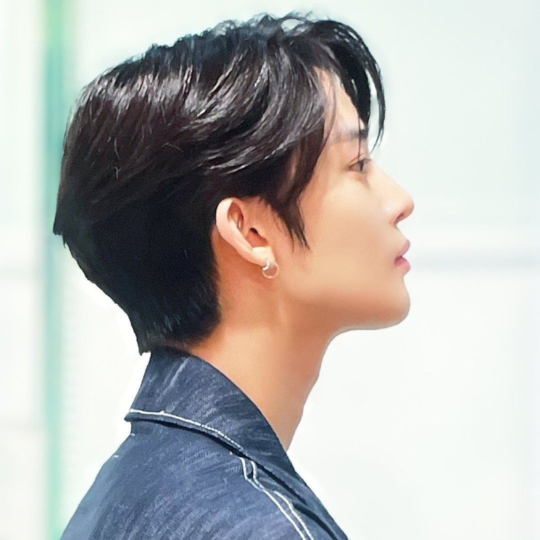 A moment captured by Bae Jinyoung's fan