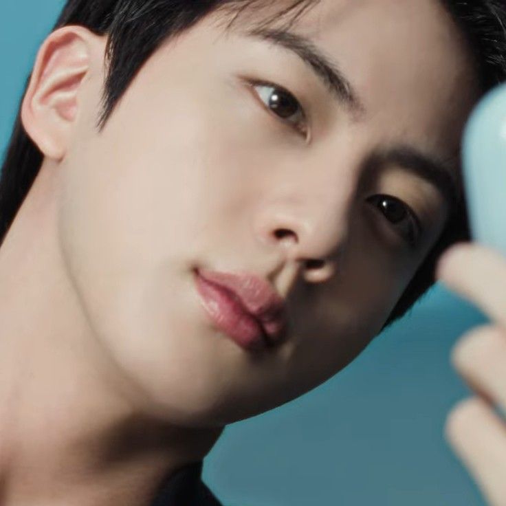 Latest photo of Jin (BTS)