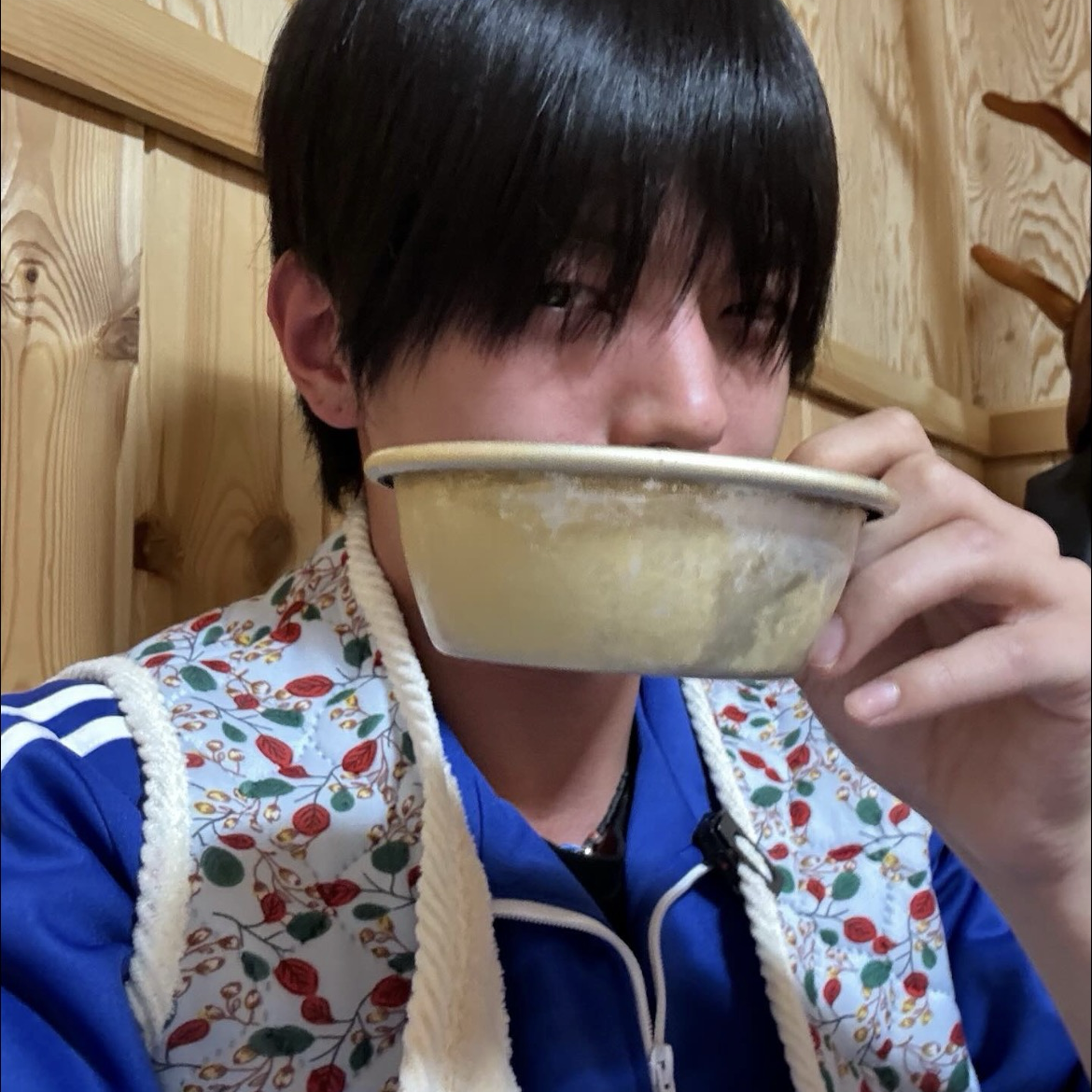 Latest photo of LEEJEONG (WHIB)