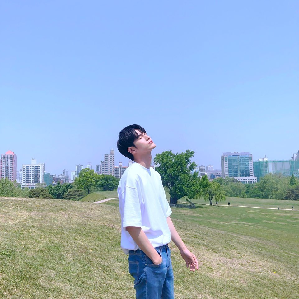 옹성우의 최신 사진