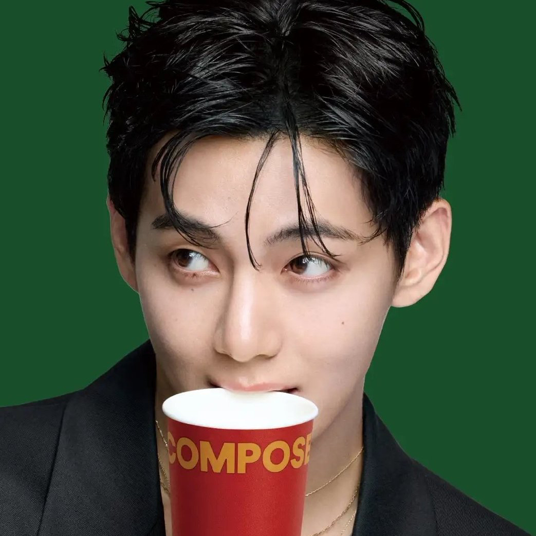 뷔 (방탄소년단) 최근 활동샷