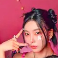 Behind-the-scenes cut of Ayeon (GENBLUE)
