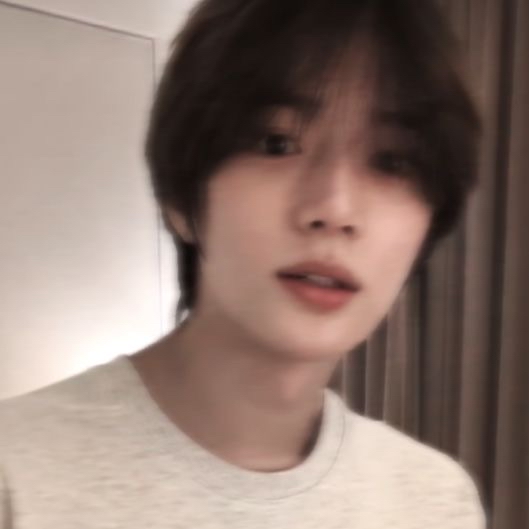 Recent activity shot of Beomgyu (TOMORROW X TOGETHER)