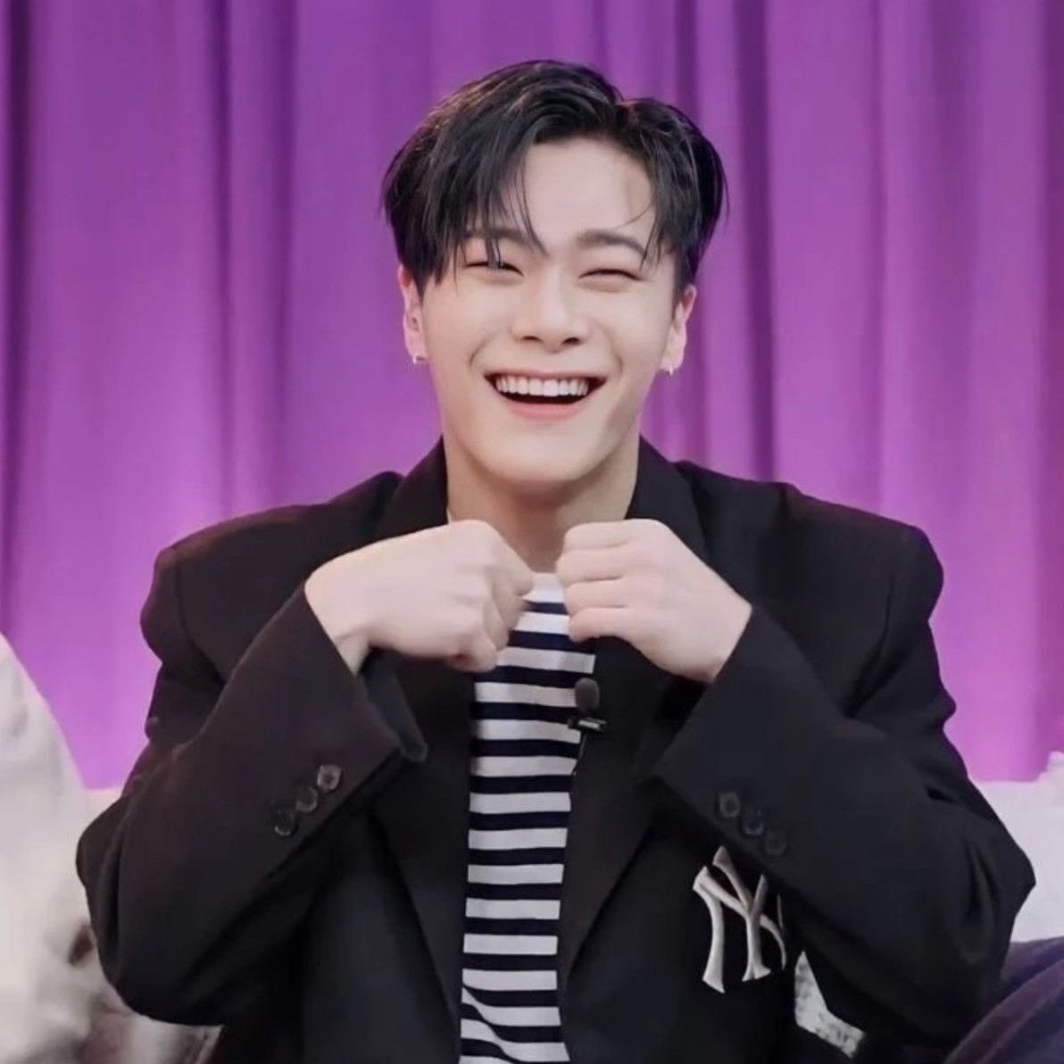 Latest photo of Moonbin (ASTRO)