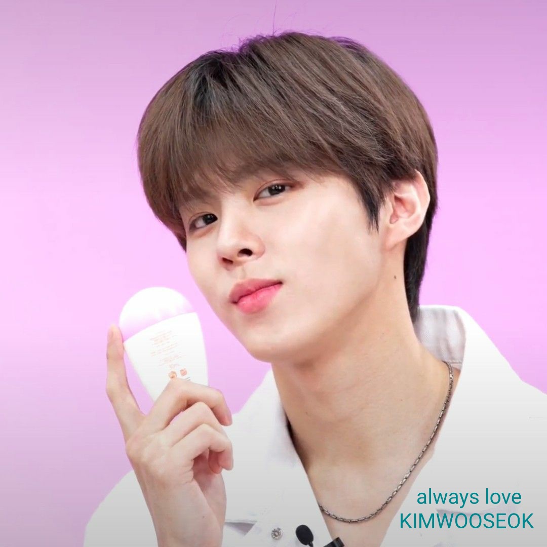 A moment captured by Kim Wooseok's fan