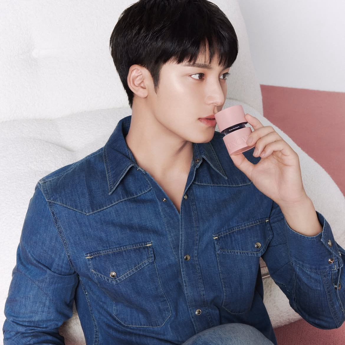 Recent activity shot of Mingyu (SEVENTEEN)