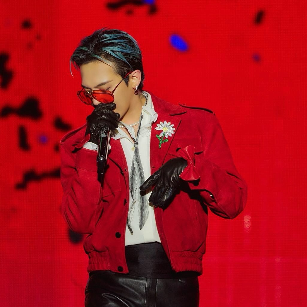 G-DRAGON (BIGBANG)的最新活動照片