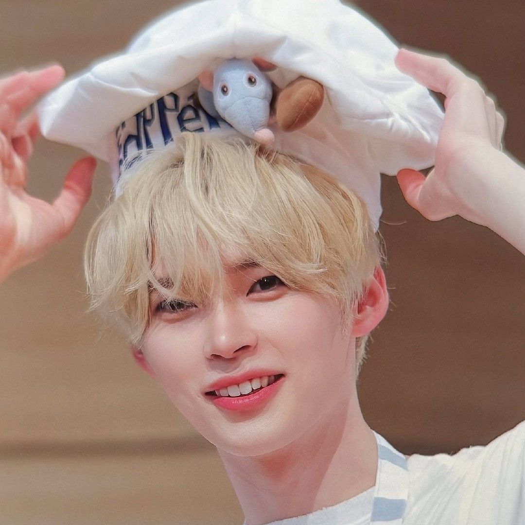 성한빈 (제로베이스원)의 비하인드 컷