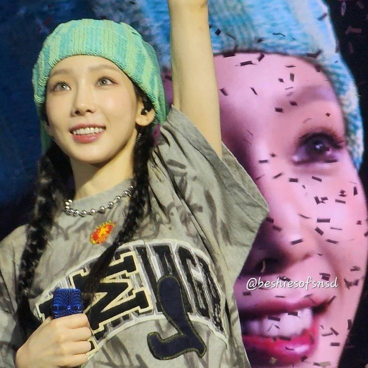 Latest photo of Taeyeon (Girls' Generation)