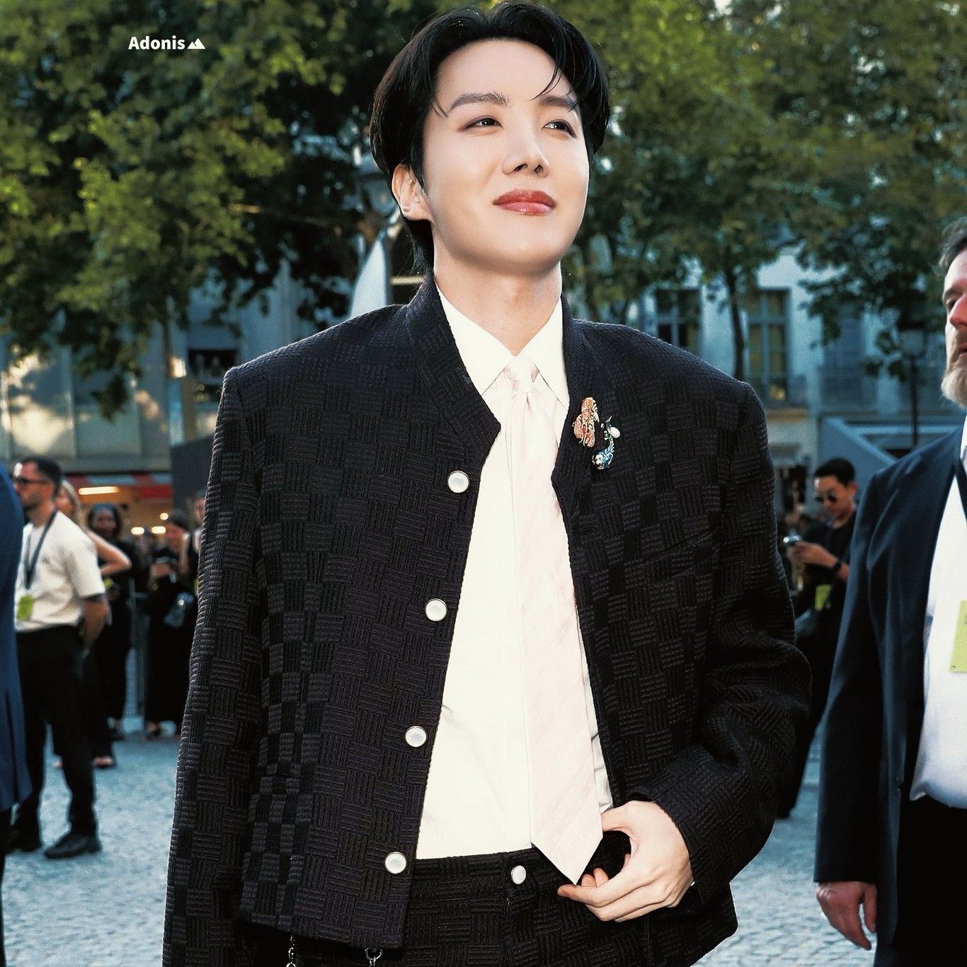 제이홉 (방탄소년단)의 비하인드 컷