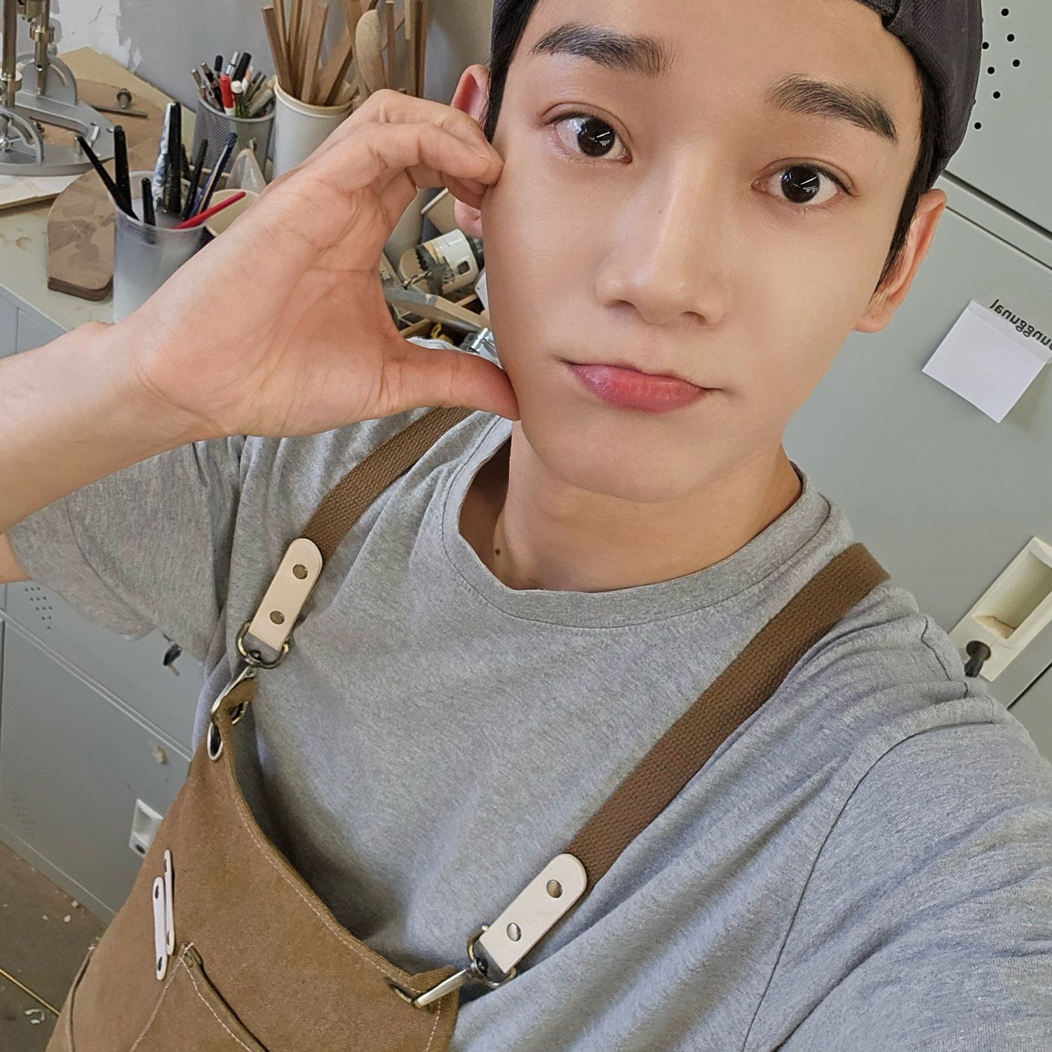 Latest photo of Chen (EXO)
