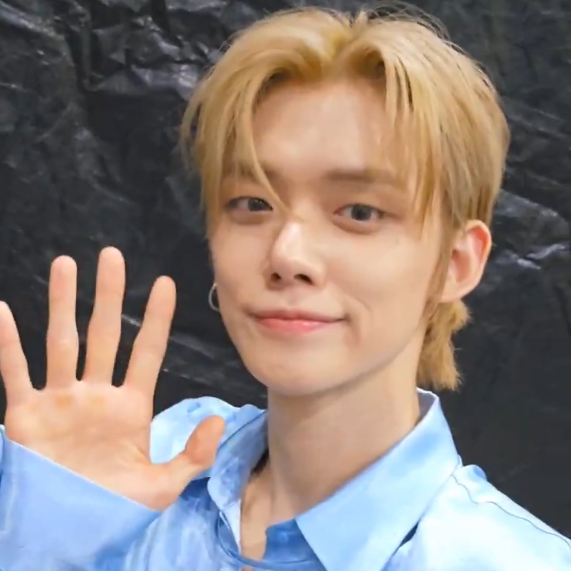 Latest photo of Yeonjun (TOMORROW X TOGETHER)