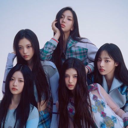 Behind-the-scenes cut of NewJeans