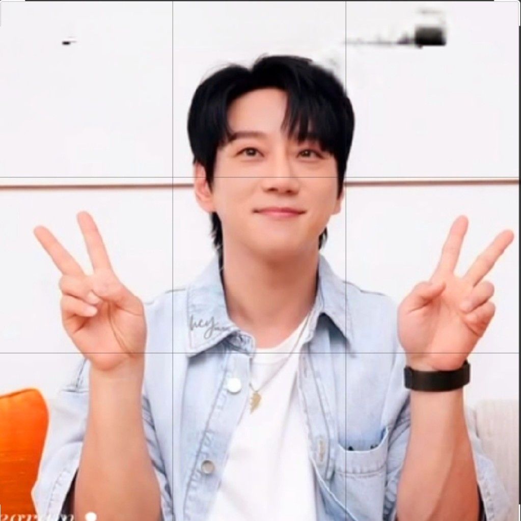 Behind-the-scenes cut of Hwang Chiyeol