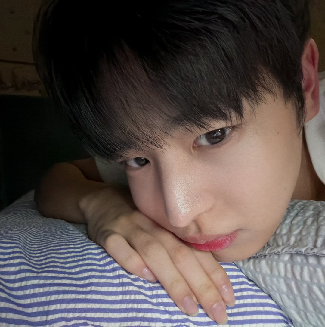 Recent activity shot of Choi Byungchan