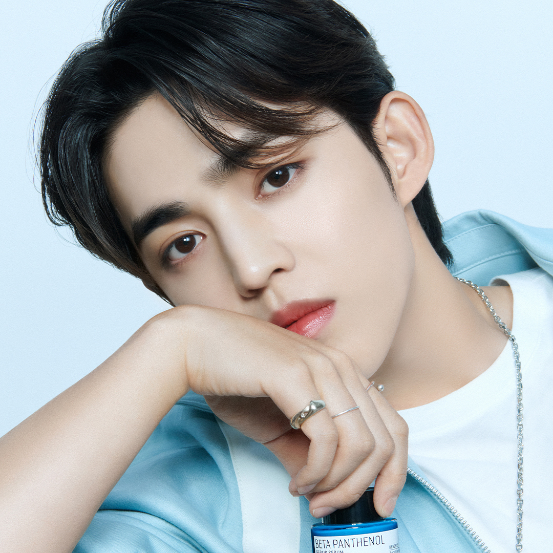 Recent activity shot of S.Coups (SEVENTEEN)