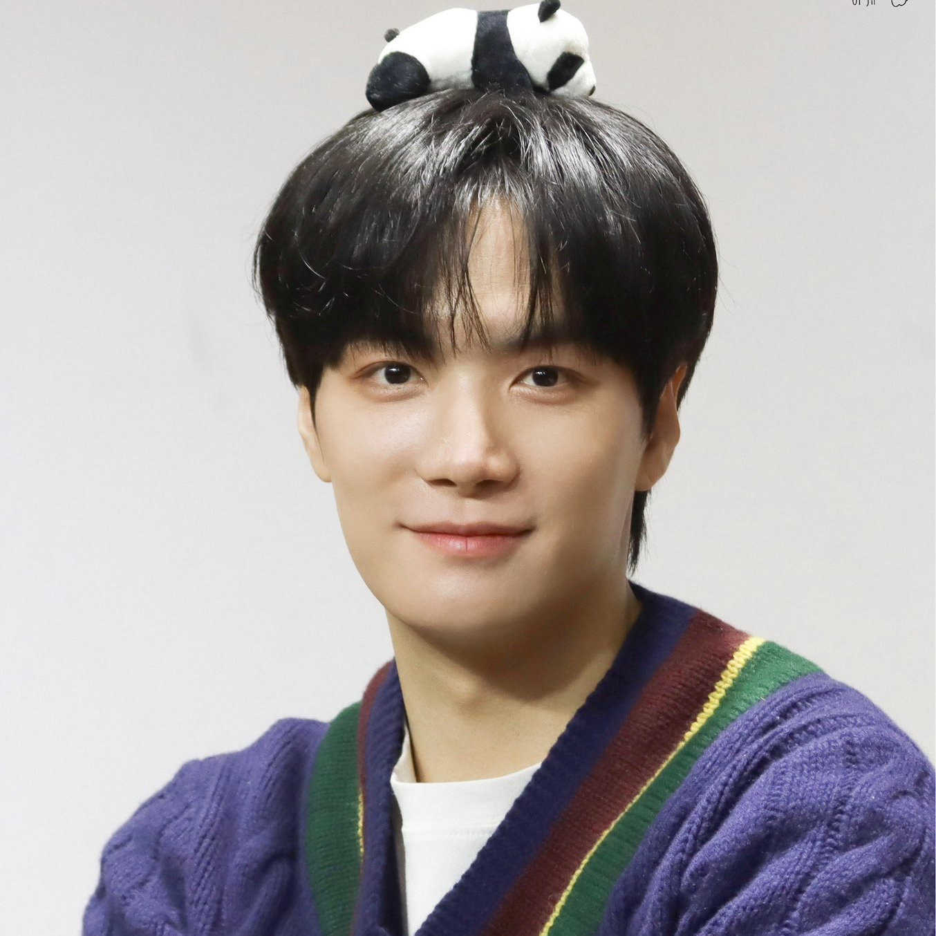 Foto aktivitas terbaru Kim Jonghyeon