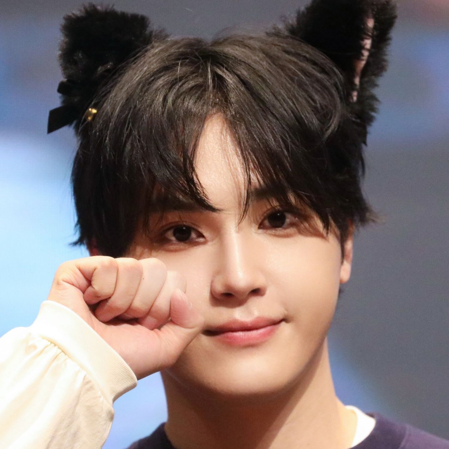 A moment captured by Ju Haknyeon (THE BOYZ)'s fan