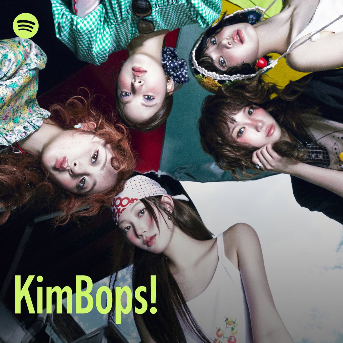 Recent activity shot of LE SSERAFIM