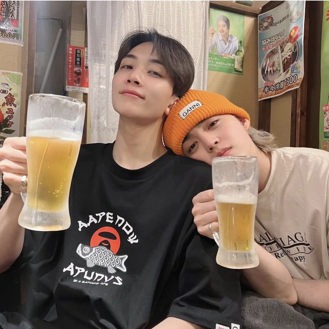 Recent activity shot of Jeonghan (SEVENTEEN)