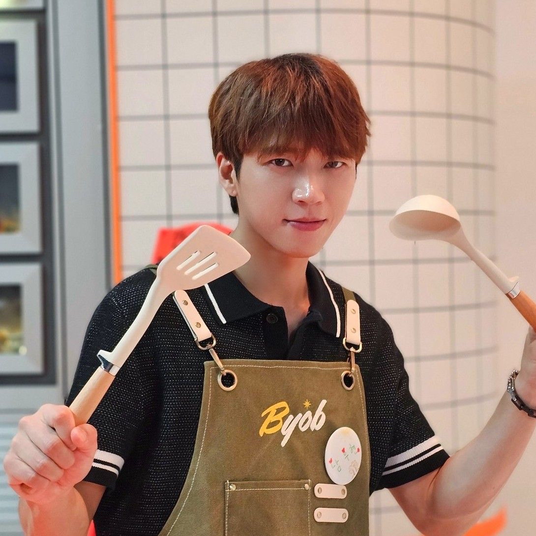 Recent activity shot of Woohyun (INFINITE)