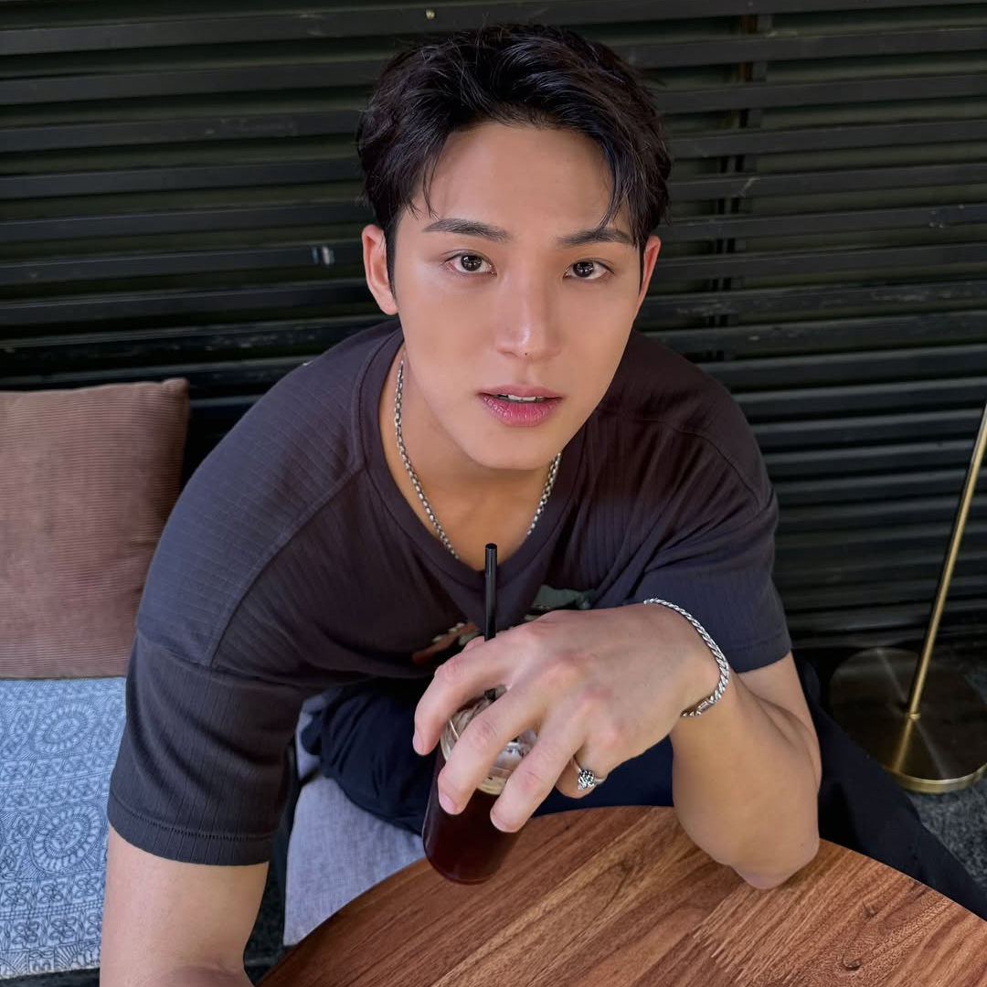 Latest photo of Mingyu (SEVENTEEN)
