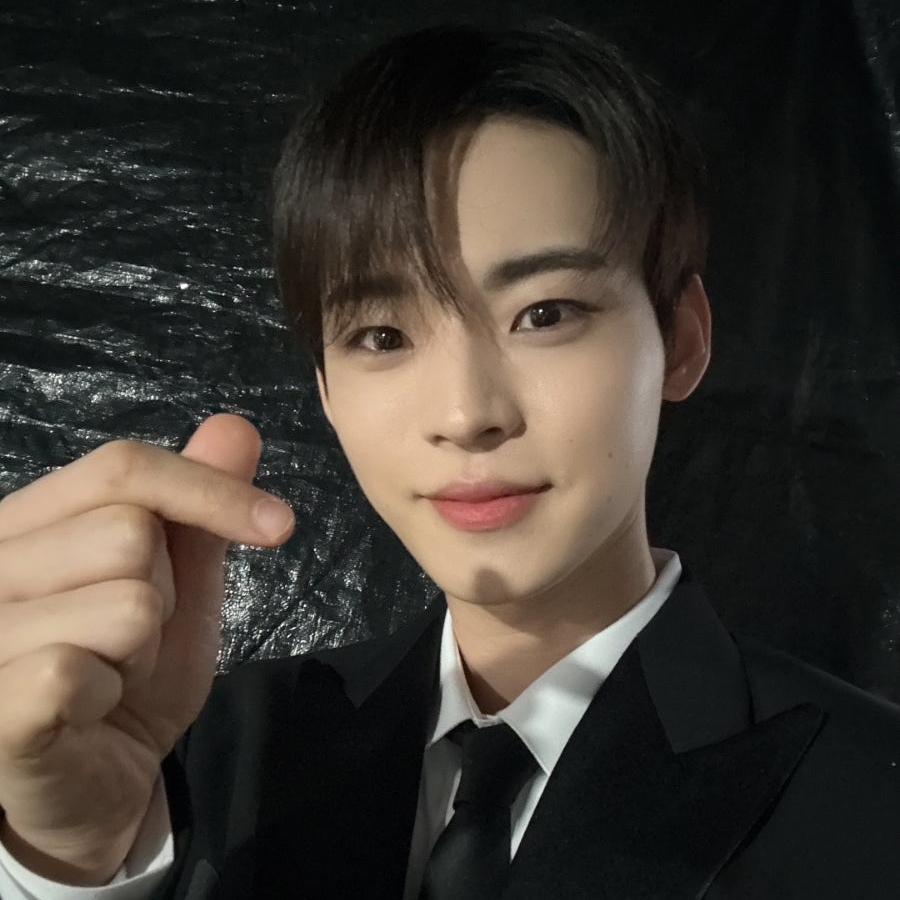 Recent activity shot of Hyojin (ONF)