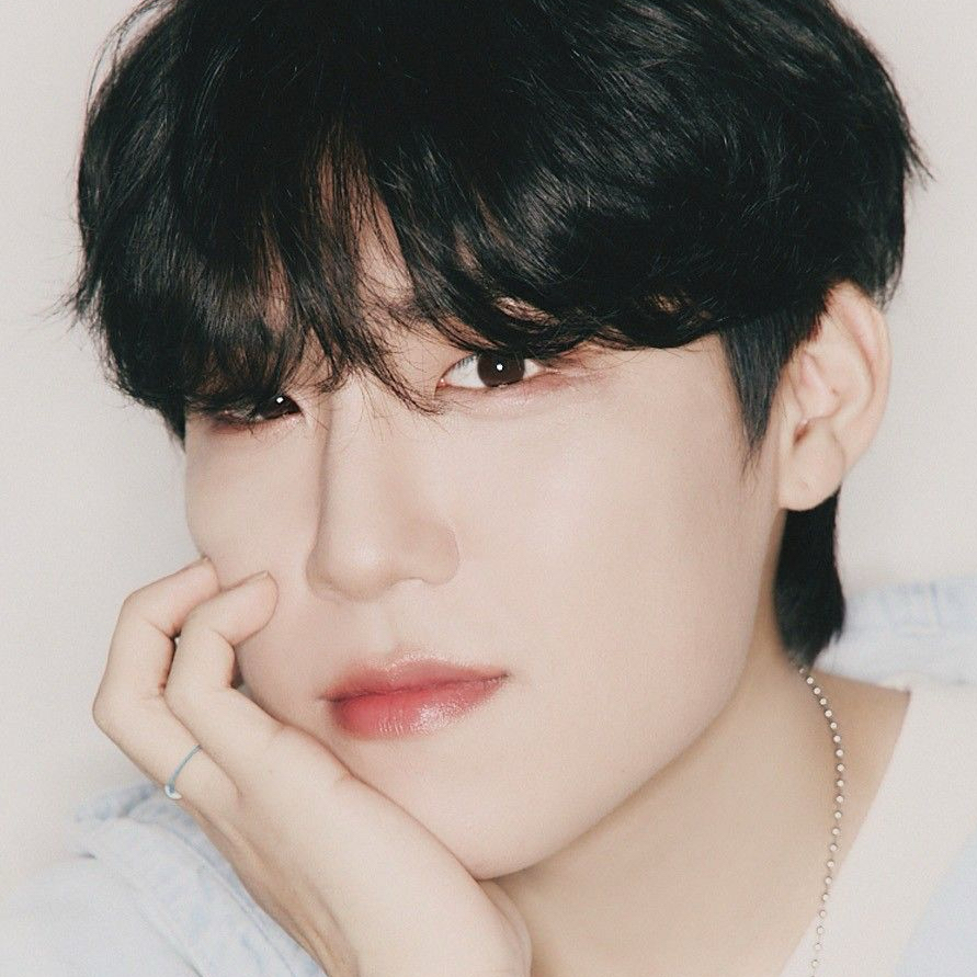 A moment captured by Park Woojin (AB6IX)'s fan