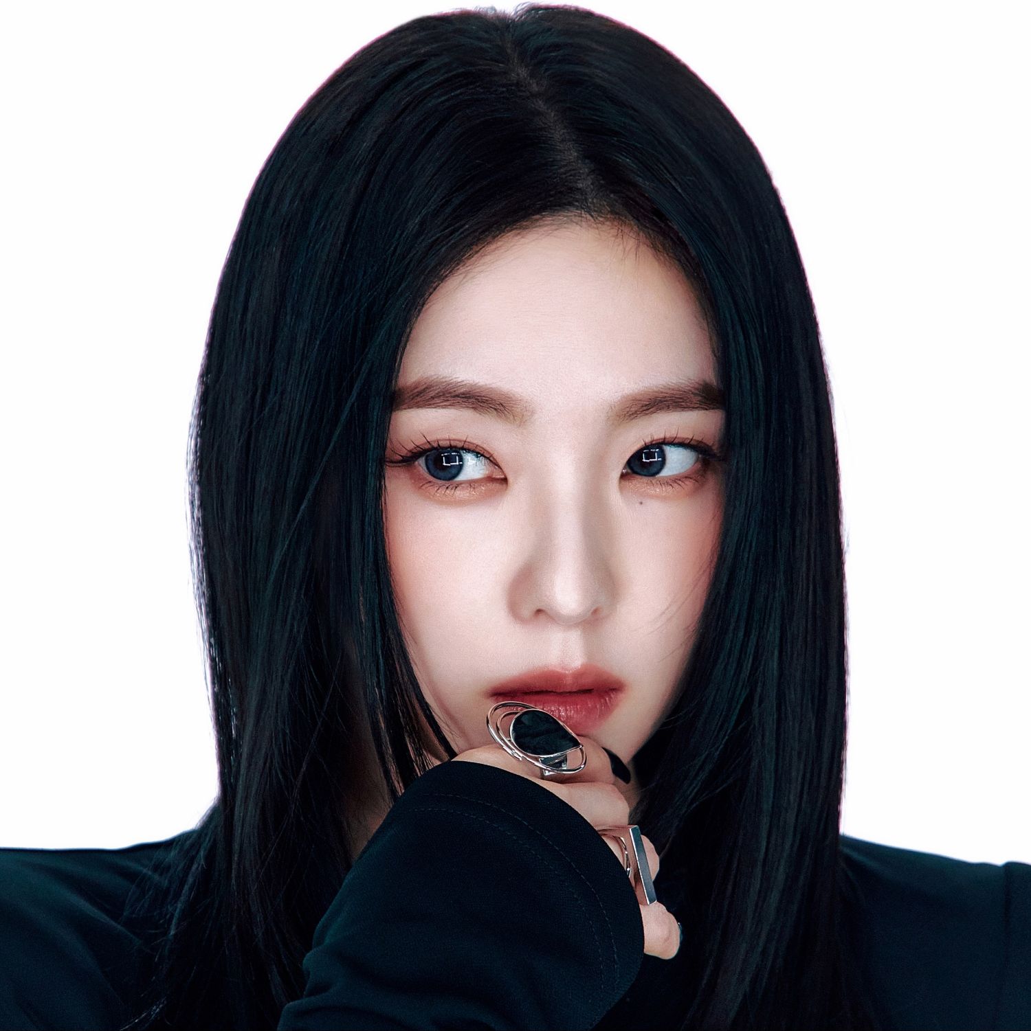 Latest photo of Irene (Red Velvet)