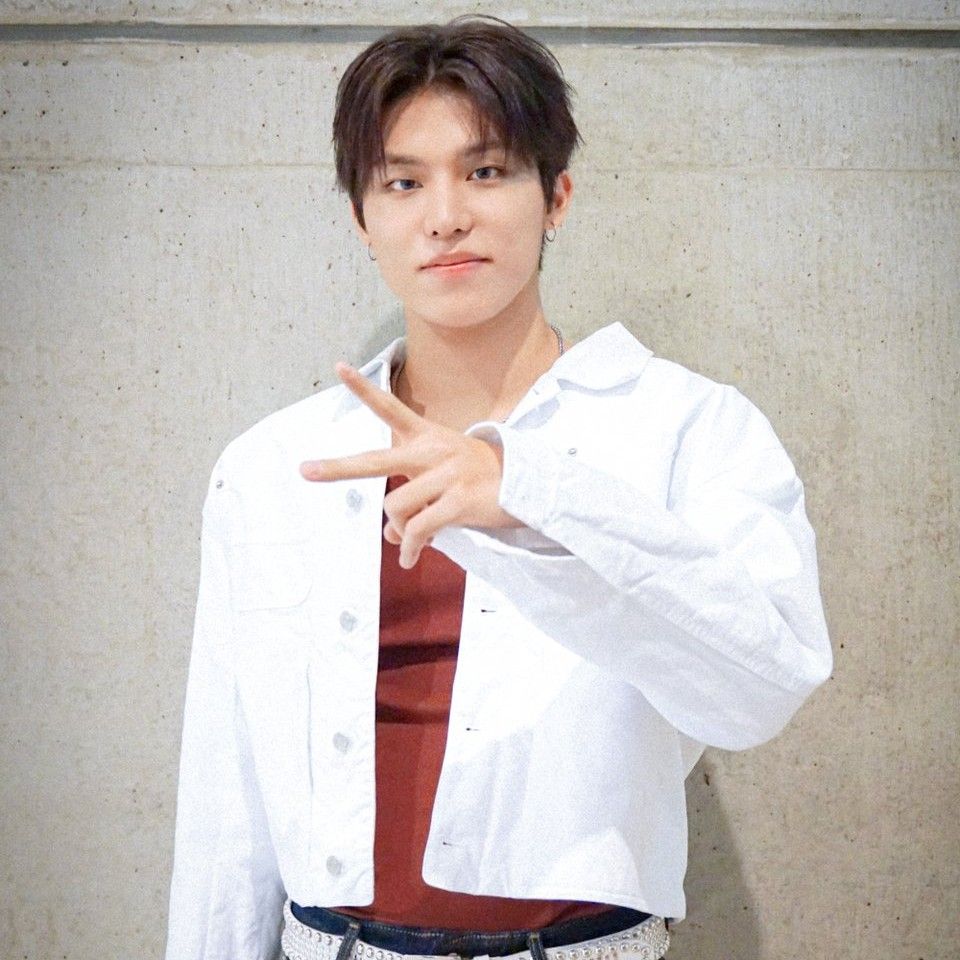 朴炡禹 (TREASURE)的最新活動照片