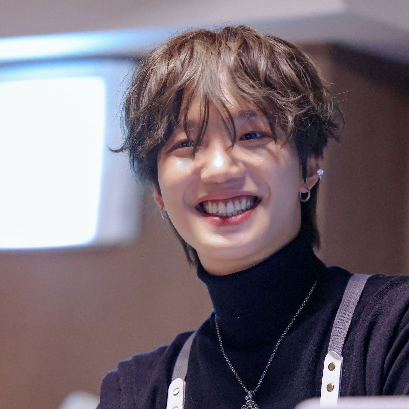 Behind-the-scenes cut of Lim Youngmin