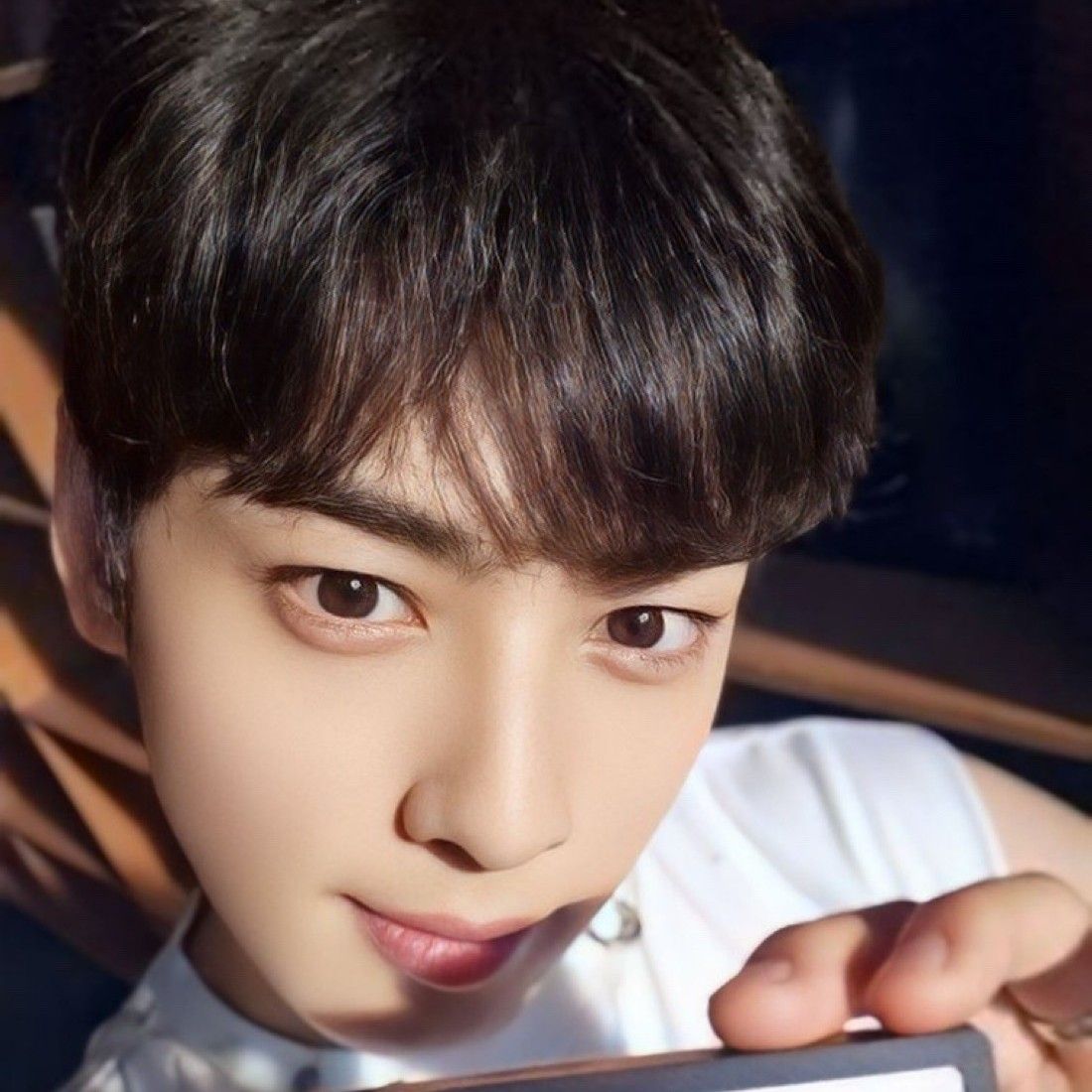 A moment captured by Eunwoo (ASTRO)'s fan