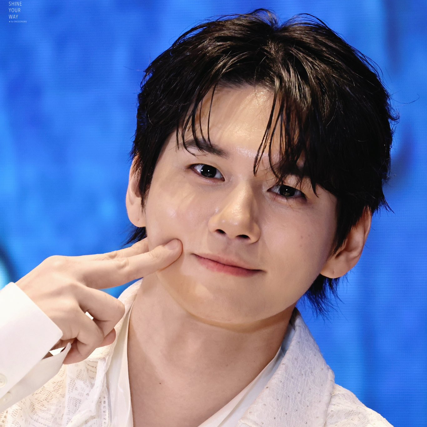 Foto terbaru Ong Seongwu