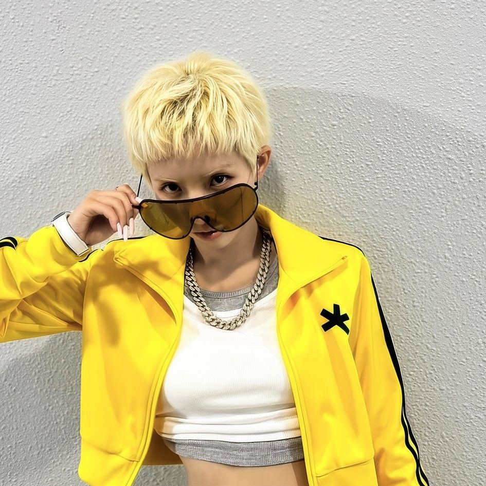 Latest photo of Soyeon (i-dle)