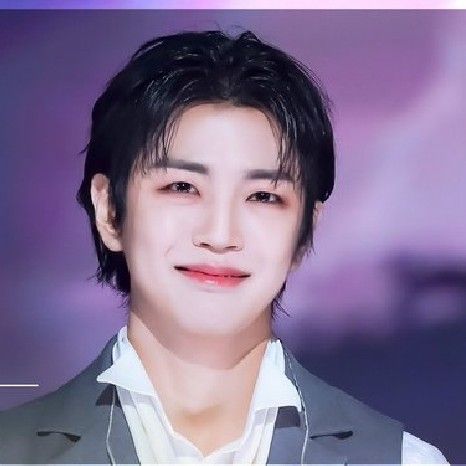 Behind-the-scenes cut of Donghun (A.C.E)
