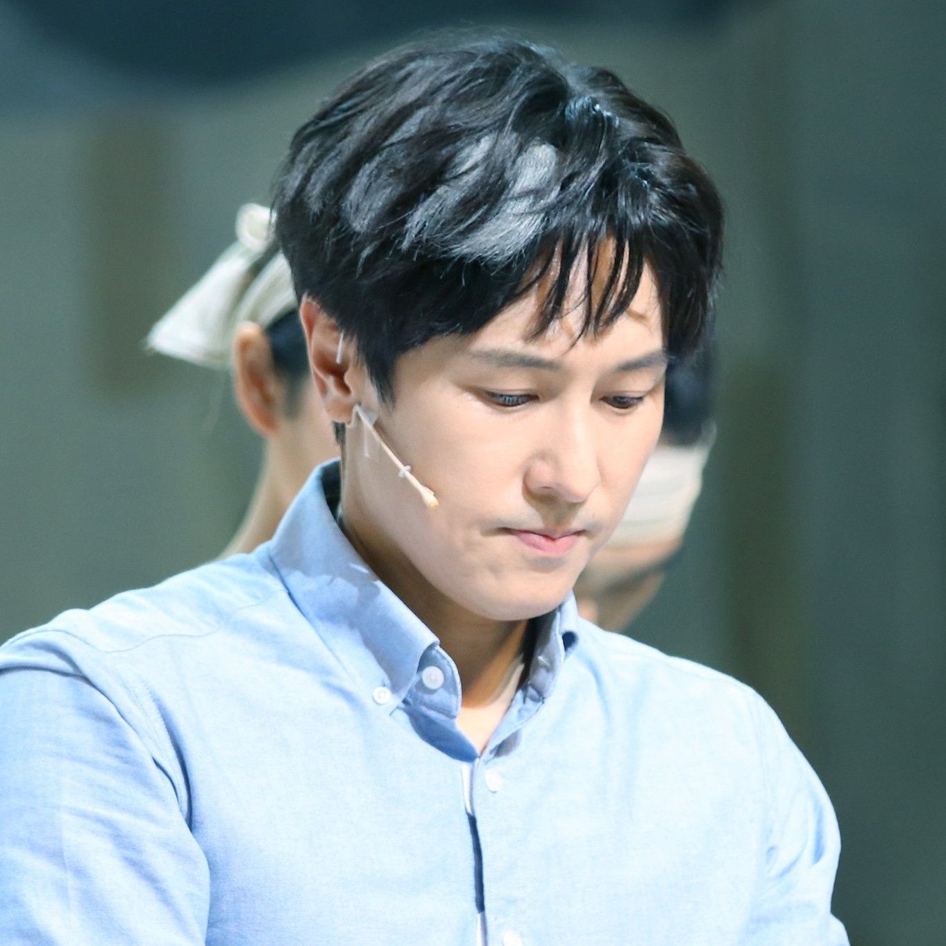 Behind-the-scenes cut of Kim Dongwan (SHINHWA)
