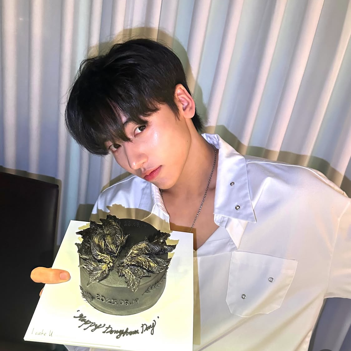 Behind-the-scenes cut of Yang Donghwa (POLARIX)