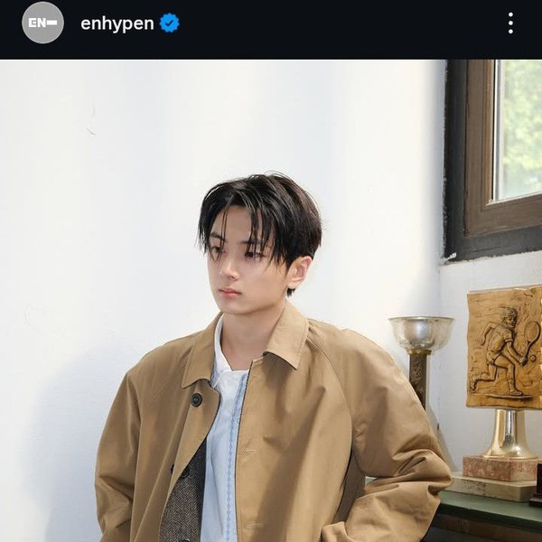Signature photo of Jay (ENHYPEN) capturing their charm
