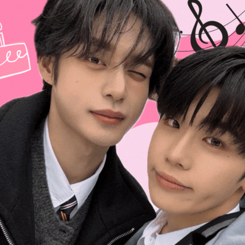 Latest photo of Kim Taerae (ZEROBASEONE)