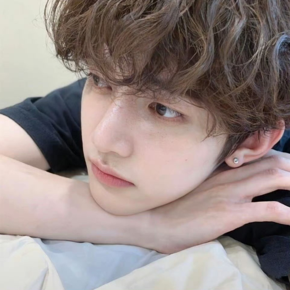 장하오 (제로베이스원)의 비하인드 컷