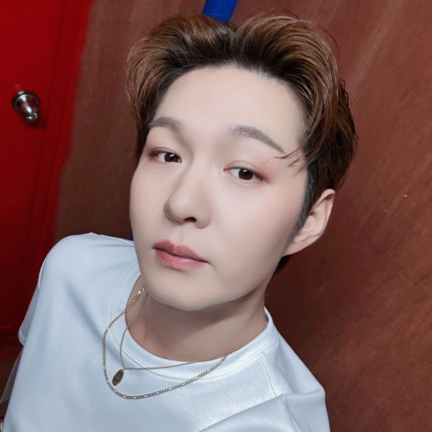 Recent activity shot of Lee Changsub (BTOB)