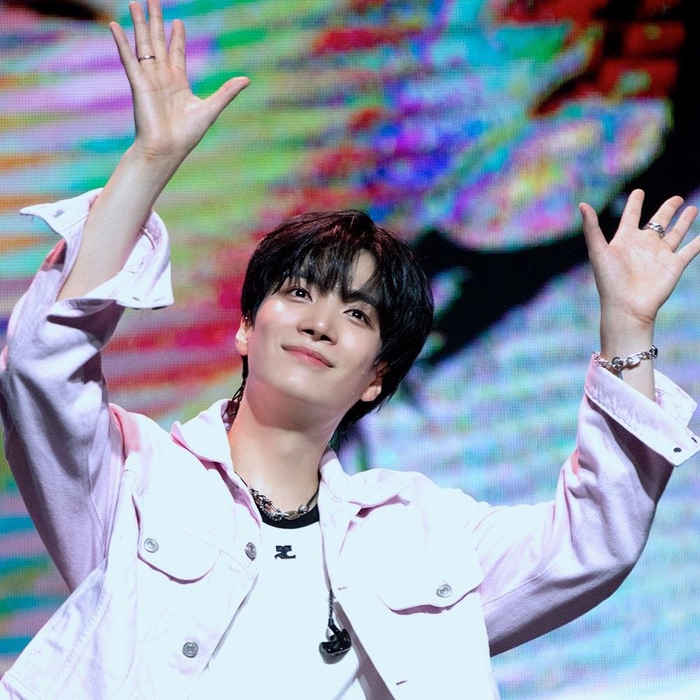 Recent activity shot of Kim Jonghyeon