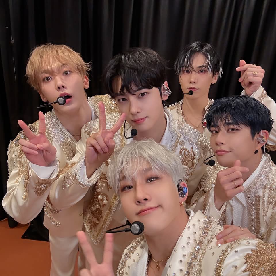 아스트로의 비하인드 컷
