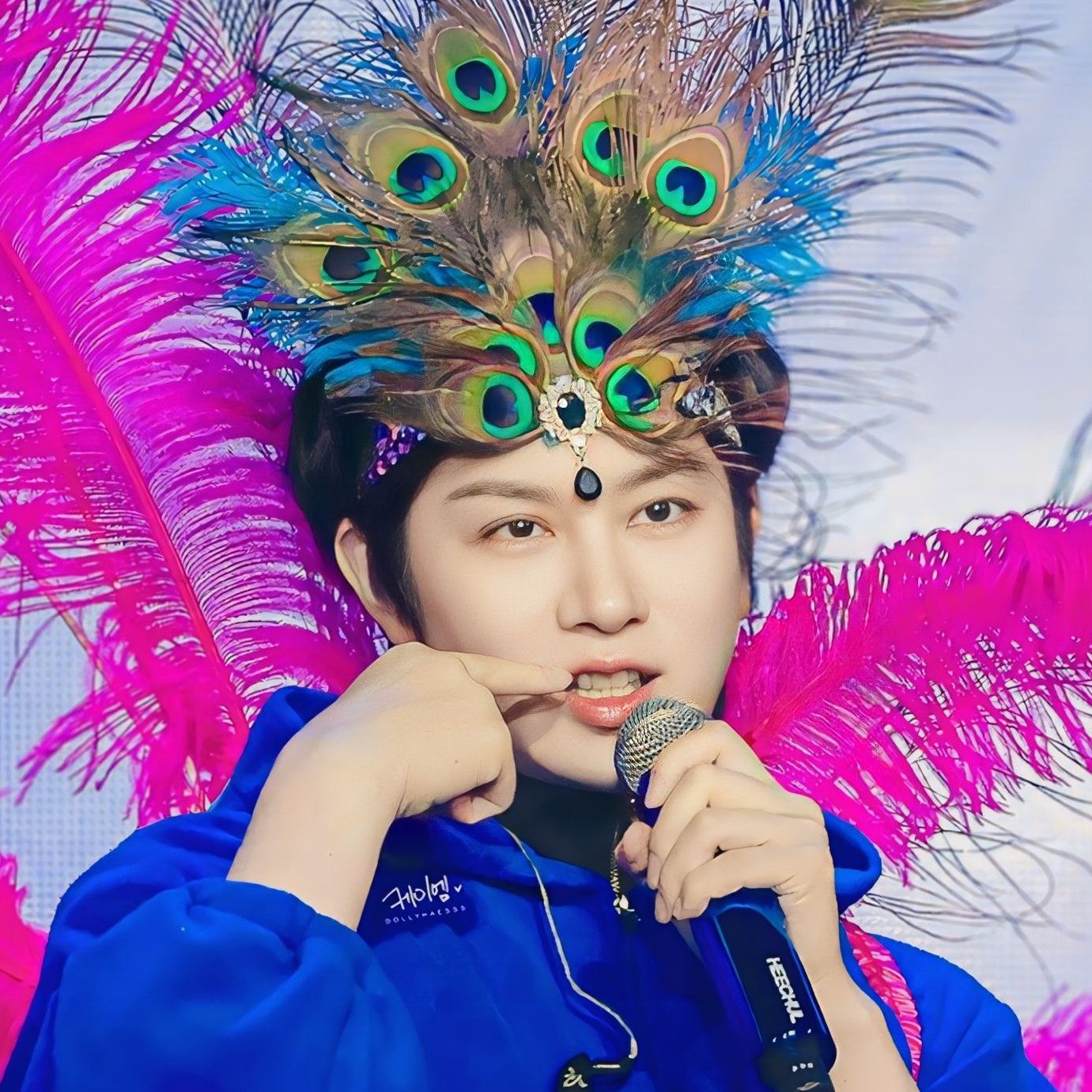 Latest photo of Heechul (Super Junior)