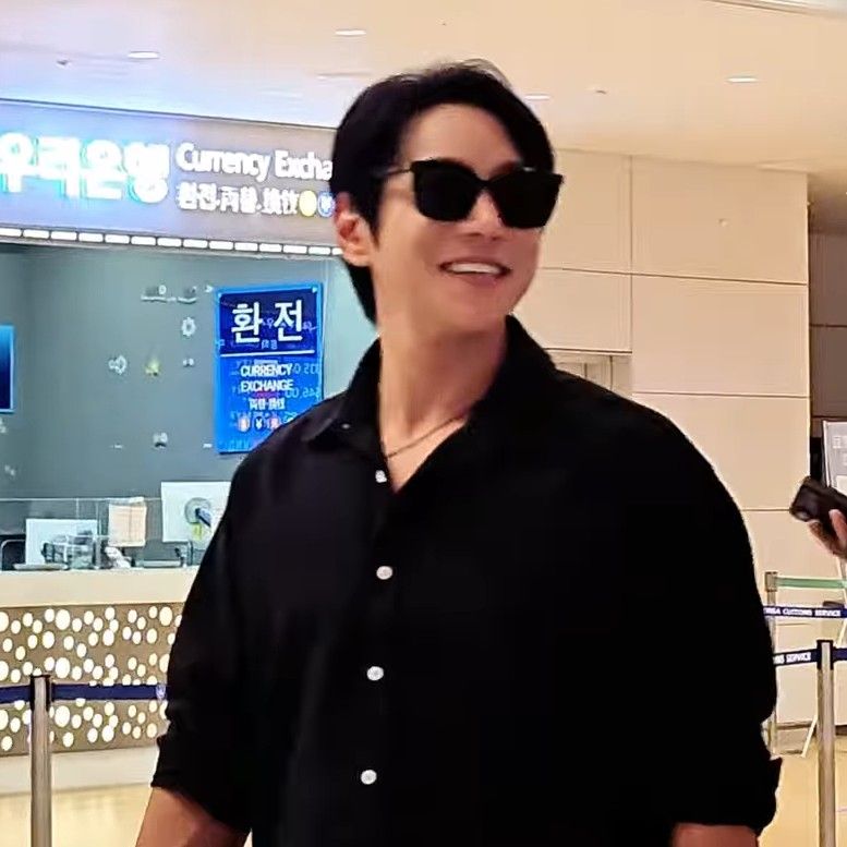 A moment captured by Hwang Chiyeol's fan