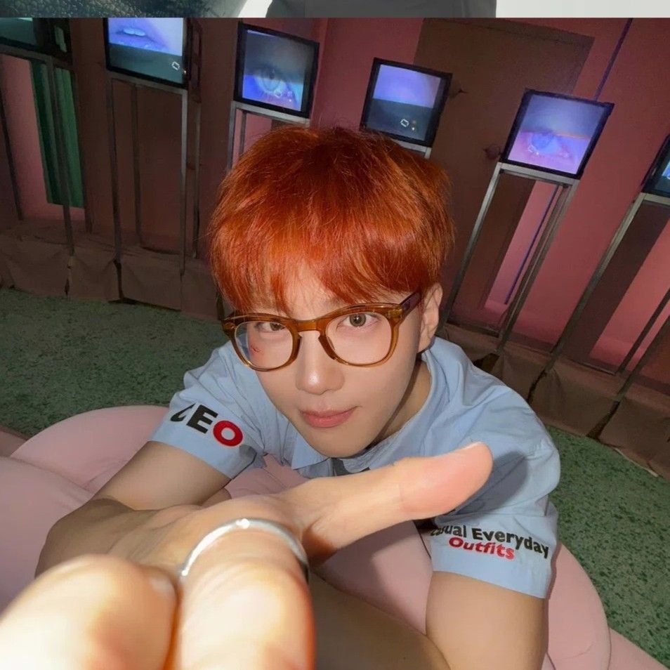 A moment captured by Suho (EXO)'s fan