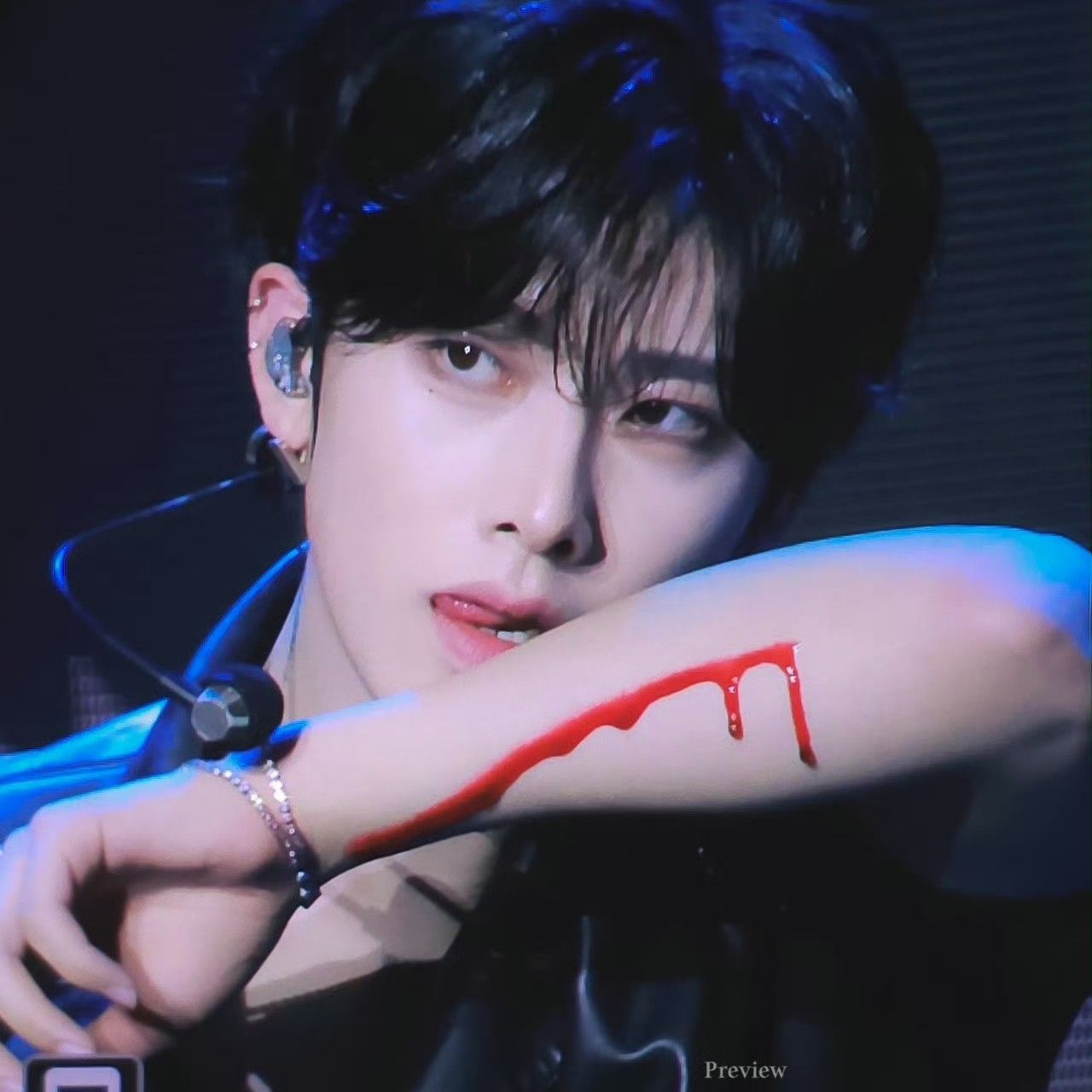 A moment captured by Ricky (ZEROBASEONE)'s fan