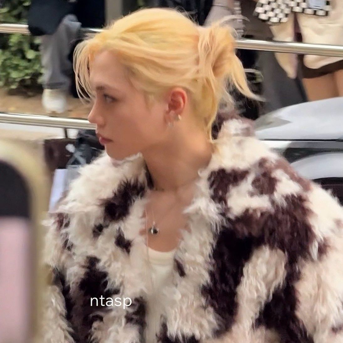 Behind-the-scenes cut of Felix (Stray Kids)