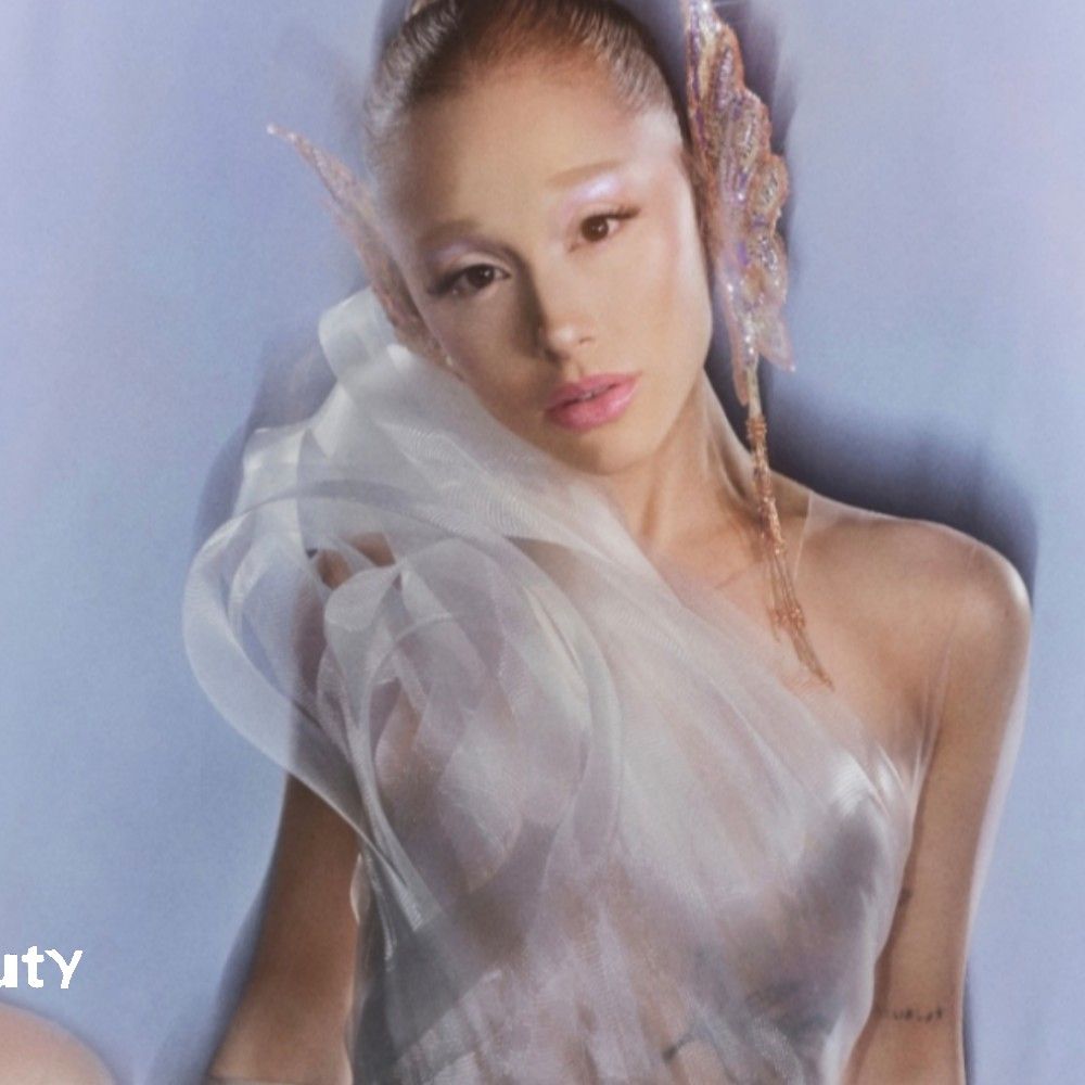 Recent activity shot of Ariana Grande