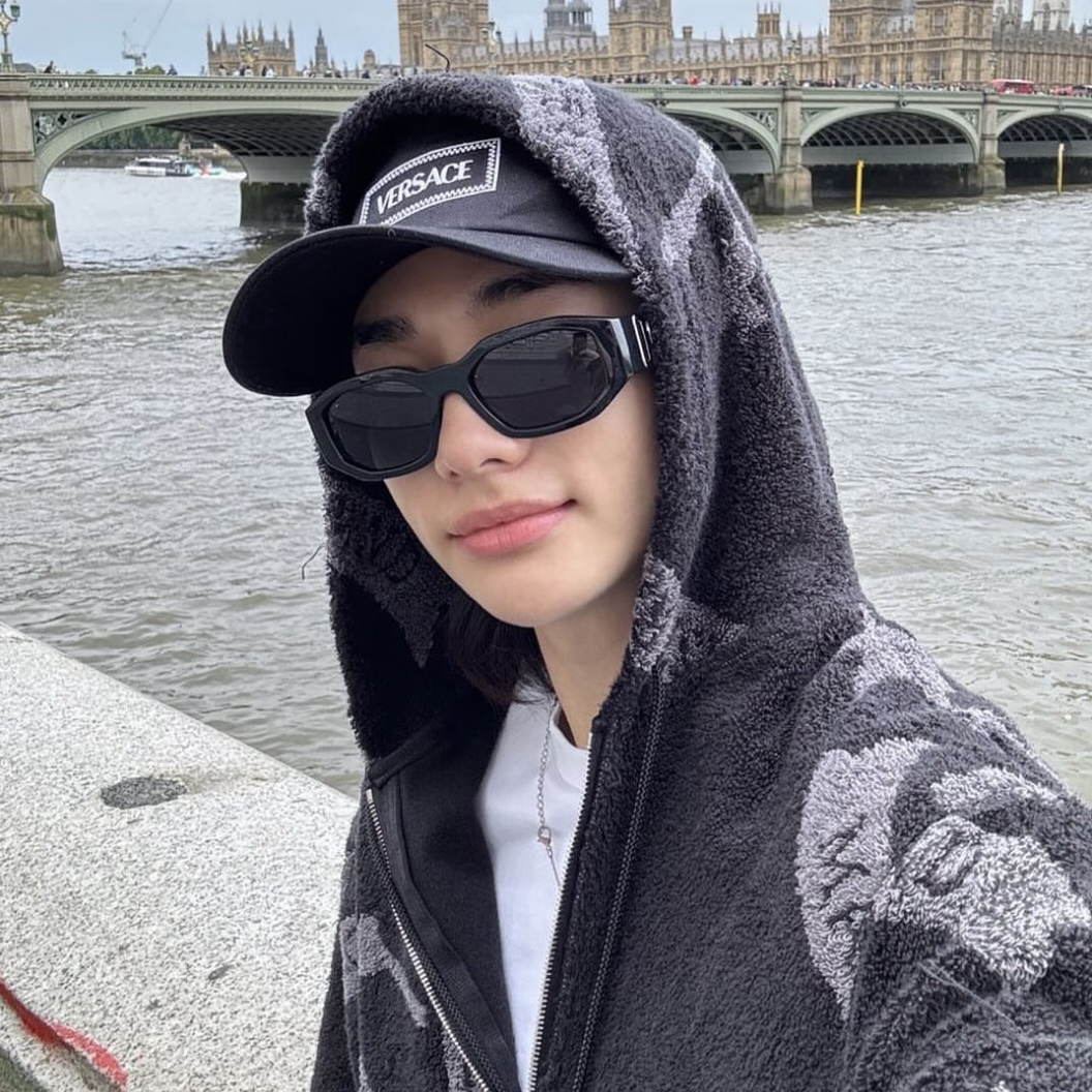 Behind-the-scenes cut of Hyunjin (Stray Kids)